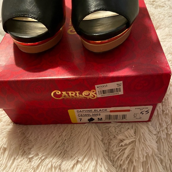 Color Block Heels - Picture 3 of 7